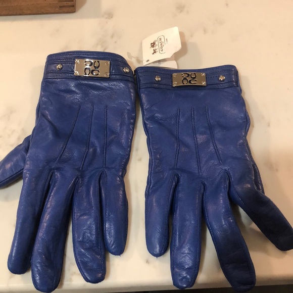 Coach Women’s Gloves - Picture 1 of 3